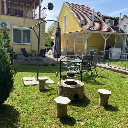 Reka Apartmanhaz Buk Exterior photo